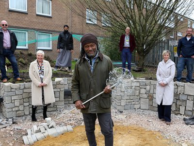 TV Presenter Danny Clarke ‘Over The Moon’ with progress of Commemorative Hospital Garden.